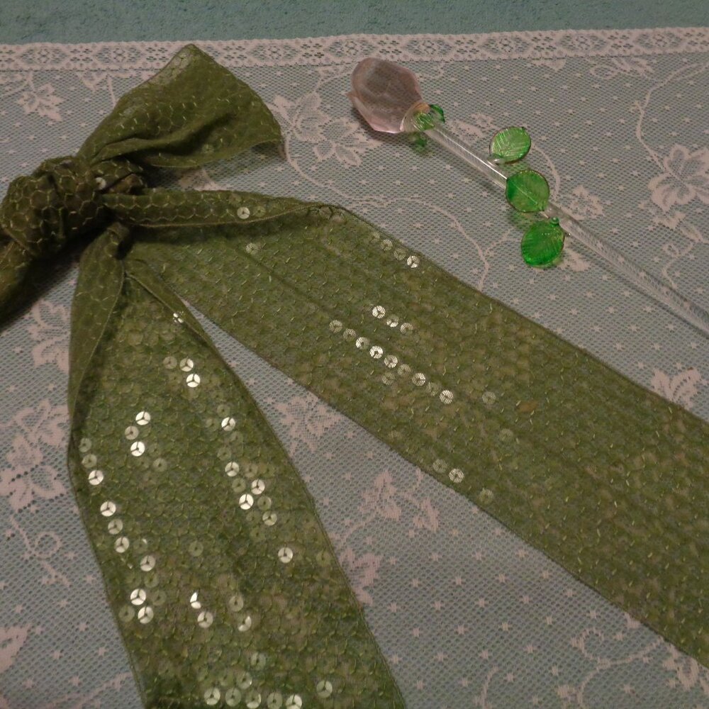 BEJEWELED MOSSY GREEN SCARF OR BELT PLASTI GLASS LONG ROSE ON STEM LOT